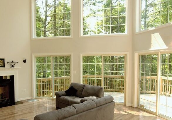 Gentek_NewConstruction_sliding patio door_beauty cropped